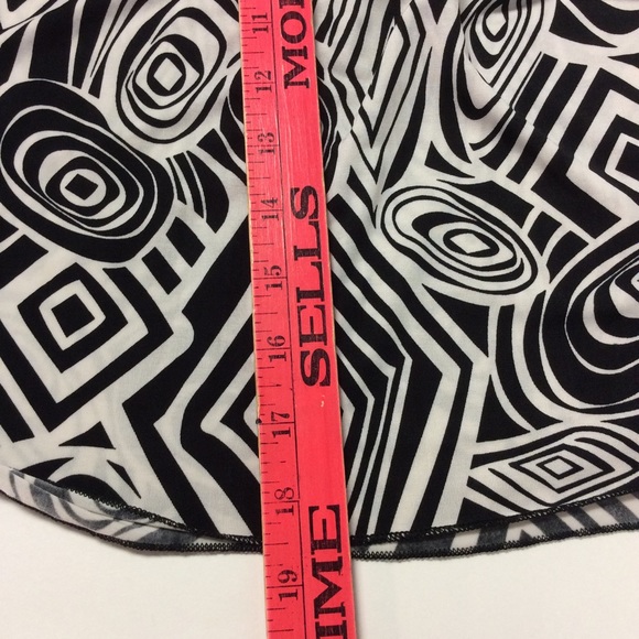 Jasonmaxwell Women’s Black White Scoop Neck Top - Picture 6 of 8